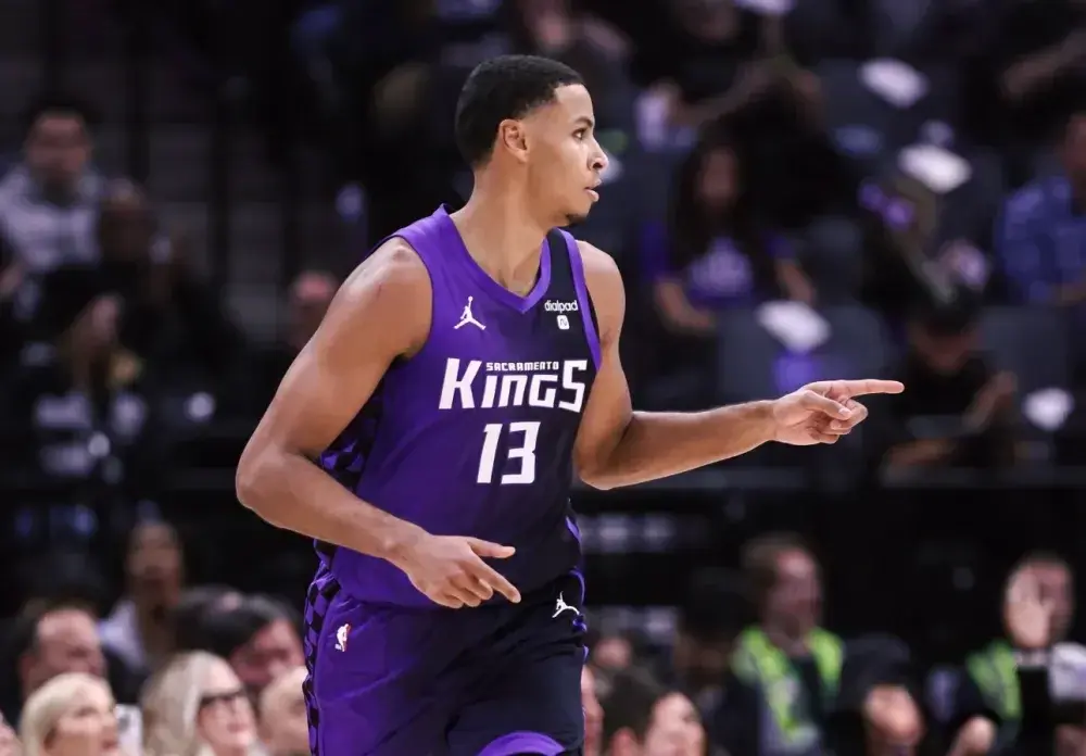 外界一度认, 作为年轻球